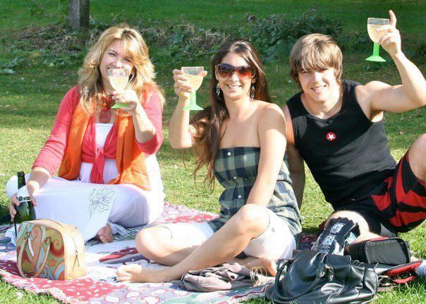 312211_2419832345913_278034975_n