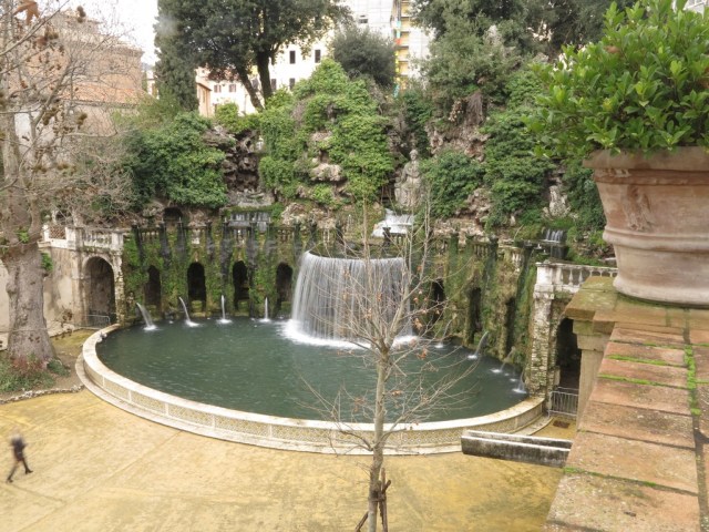 I have yet to find a villa with such a display of water fountains